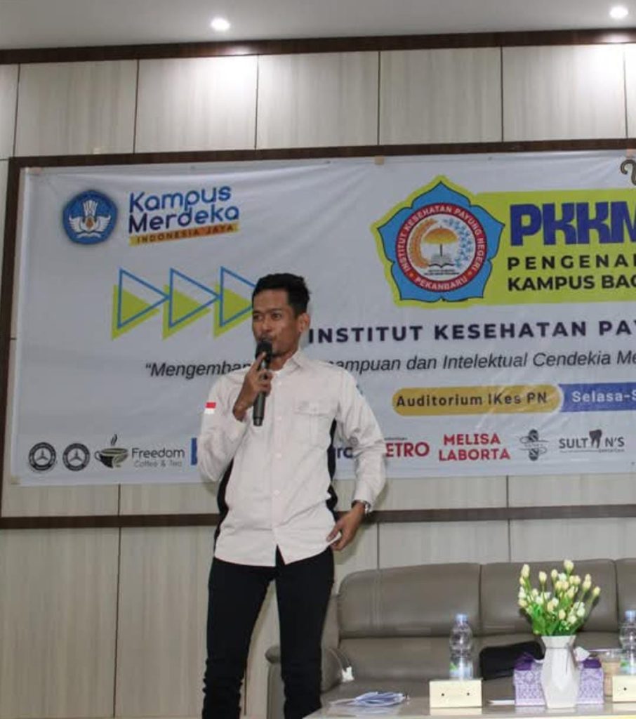 IWA MUCHTI_PRESIDEN DEM RIAU